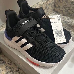 Adidas Kids Black and White Sneakers NEW (never worn)  Size 12K